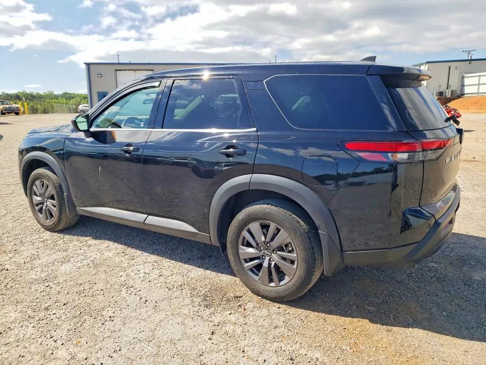 2023 NISSAN PATHFINDER S  