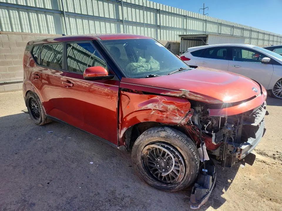 2020 KIA SOUL LX  