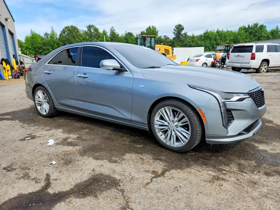 2023 CADILLAC CT4 PREMIUM LUXURY  