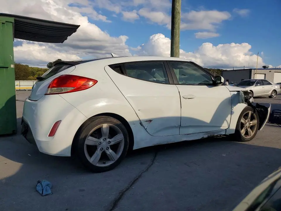 2014 HYUNDAI VELOSTER BASE  