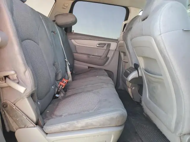 2016 CHEVROLET TRAVERSE LS