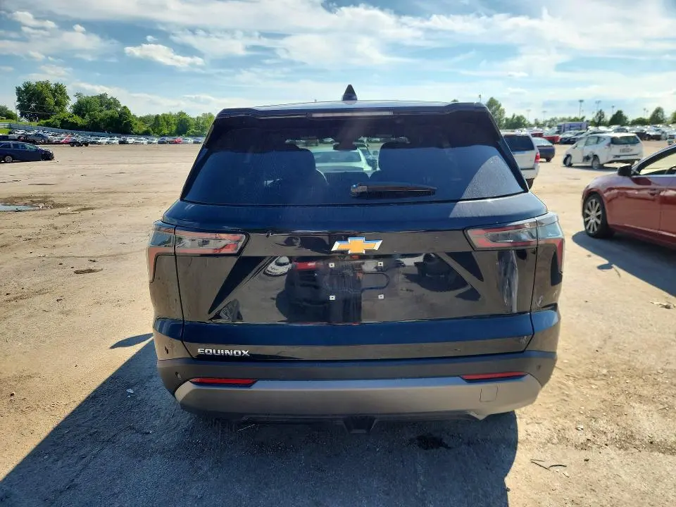 2025 CHEVROLET EQUINOX LT  