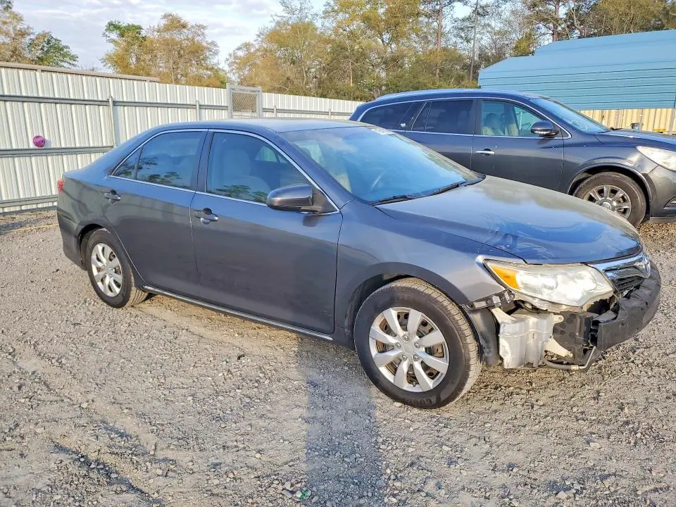 2012 TOYOTA CAMRY LE  