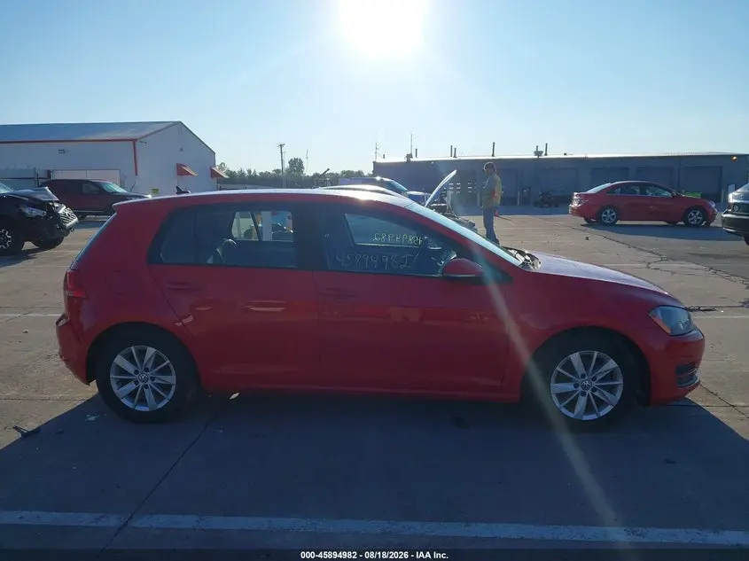 2016 VOLKSWAGEN GOLF TSI S 4-DOOR