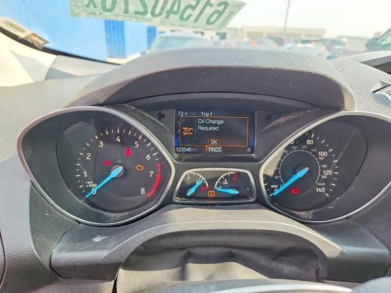 2017 FORD ESCAPE SE  