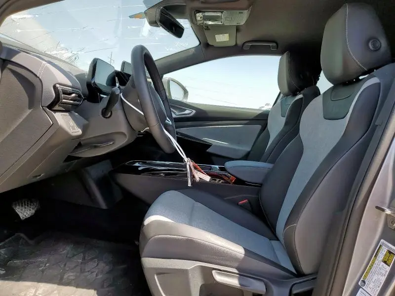 2023 VOLKSWAGEN ID.4 PRO  