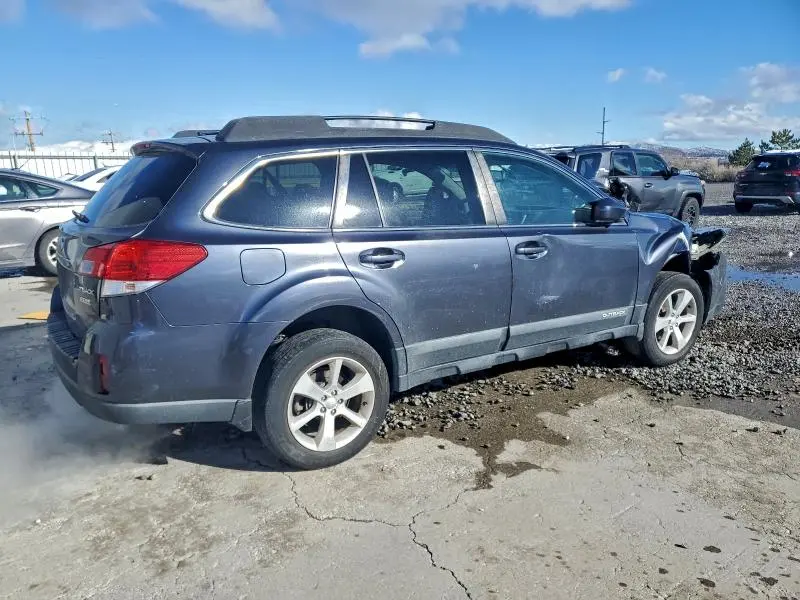 2013 SUBA OUTBACK