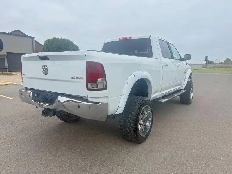 2017 RAM 2500 SLT  
