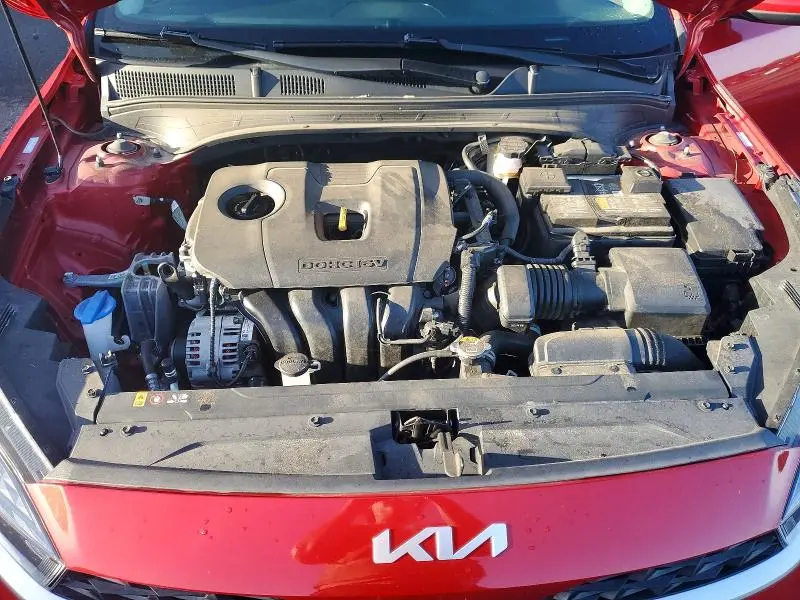 2023 KIA FORTE LXS  