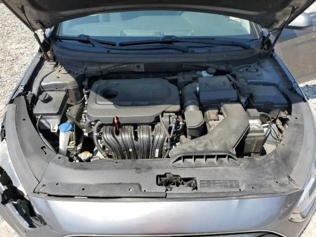 2019 HYUNDAI SONATA SE  