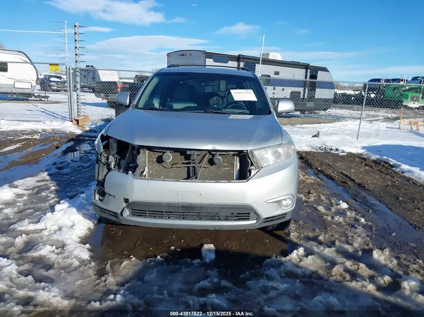 2012 TOYOTA HIGHLANDER LIMITED V6