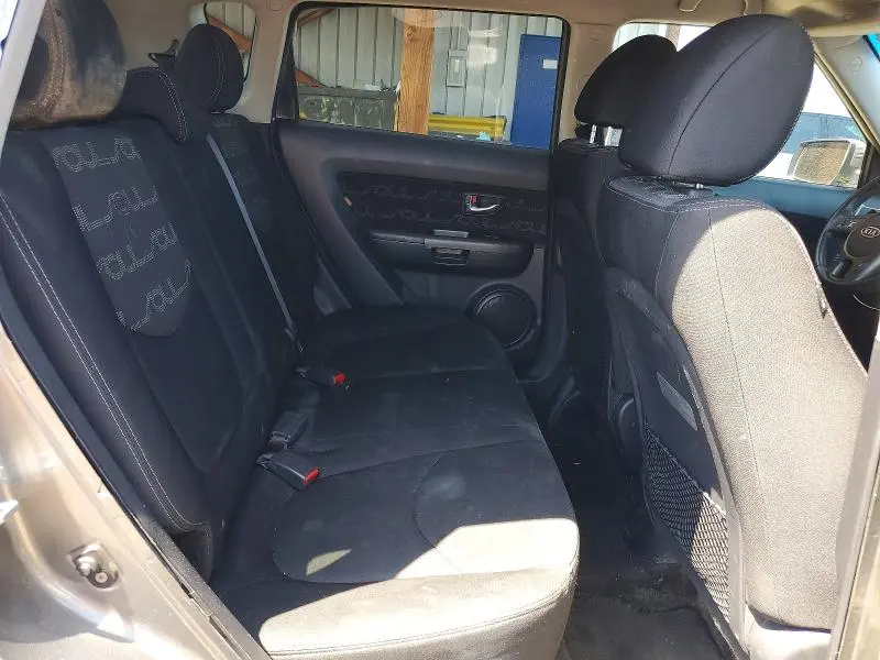 2012 KIA SOUL +  