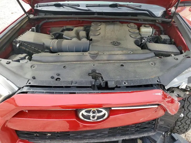 2021 TOYOTA 4RUNNER SR5  