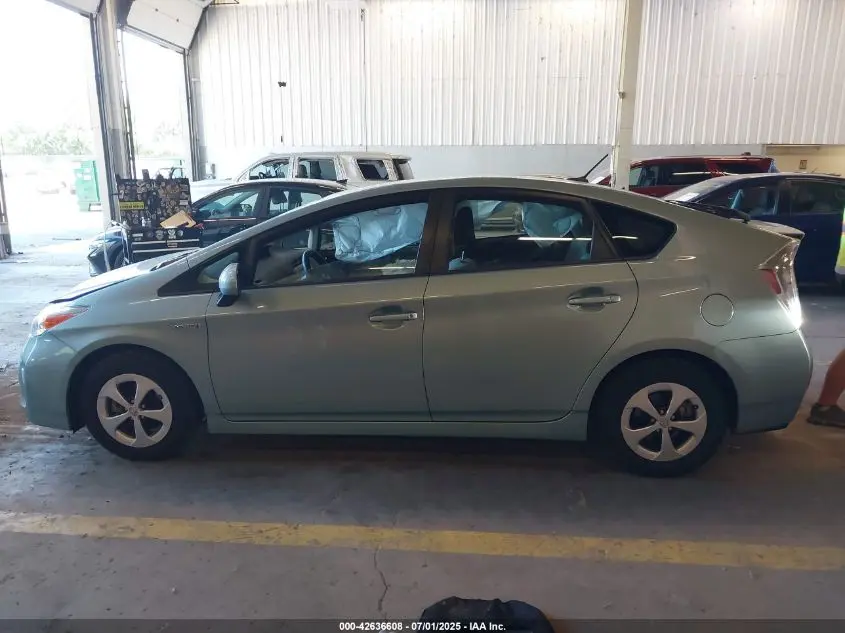 2014 TOYOTA PRIUS THREE
