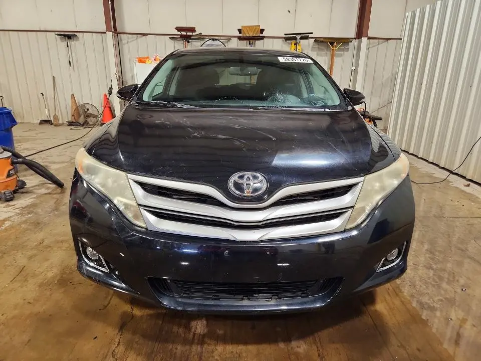 2013 TOYOTA VENZA LE  