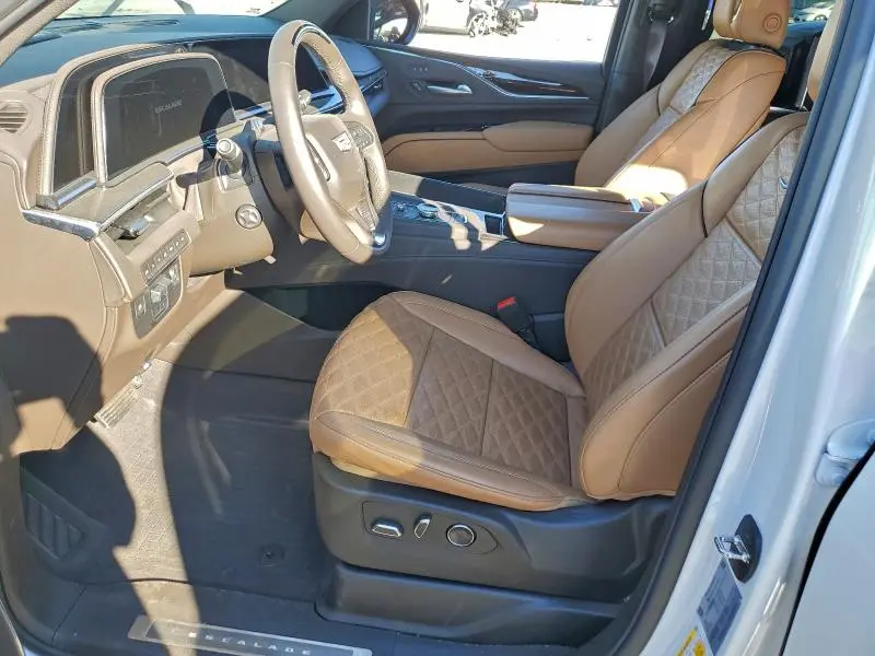 2024 CADILLAC ESCALADE ESV SPORT  