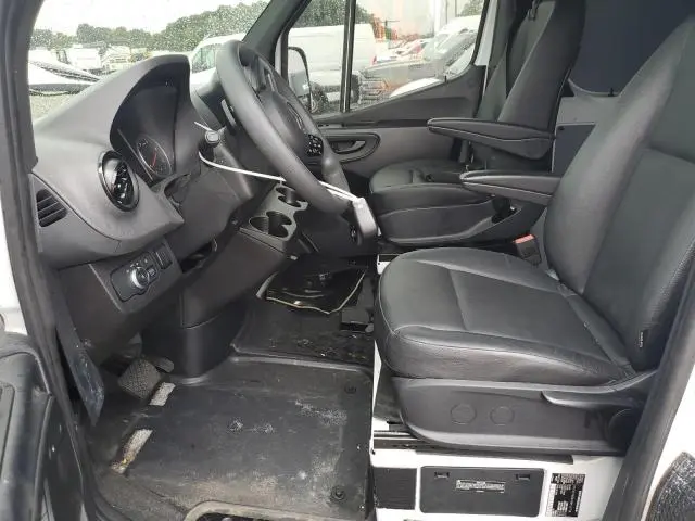 2024 MERCEDES-BENZ SPRINTER 2500  