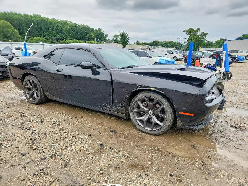 2018 DODGE CHALLENGER SXT  