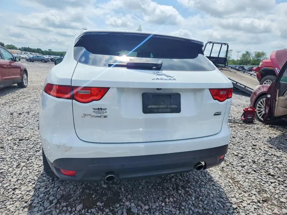 2019 JAGUAR F-PACE PRESTIGE  