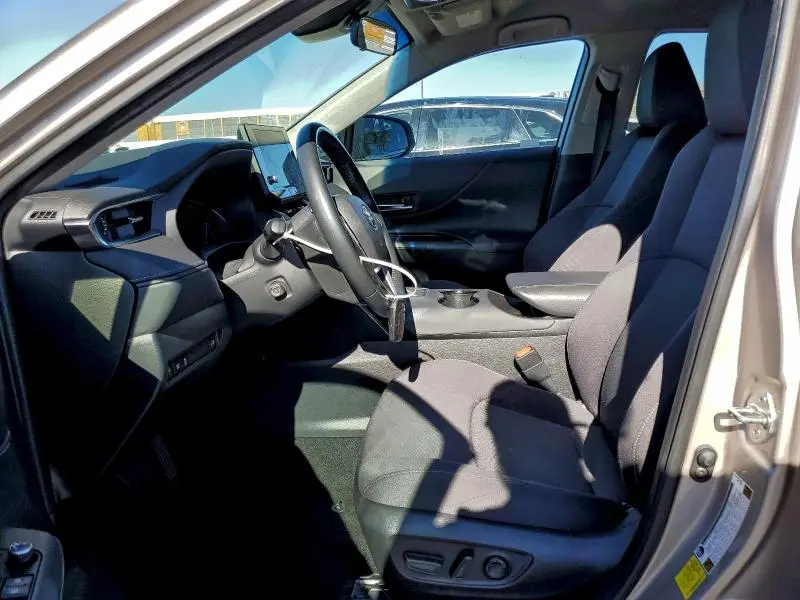 2023 TOYOTA VENZA LE  