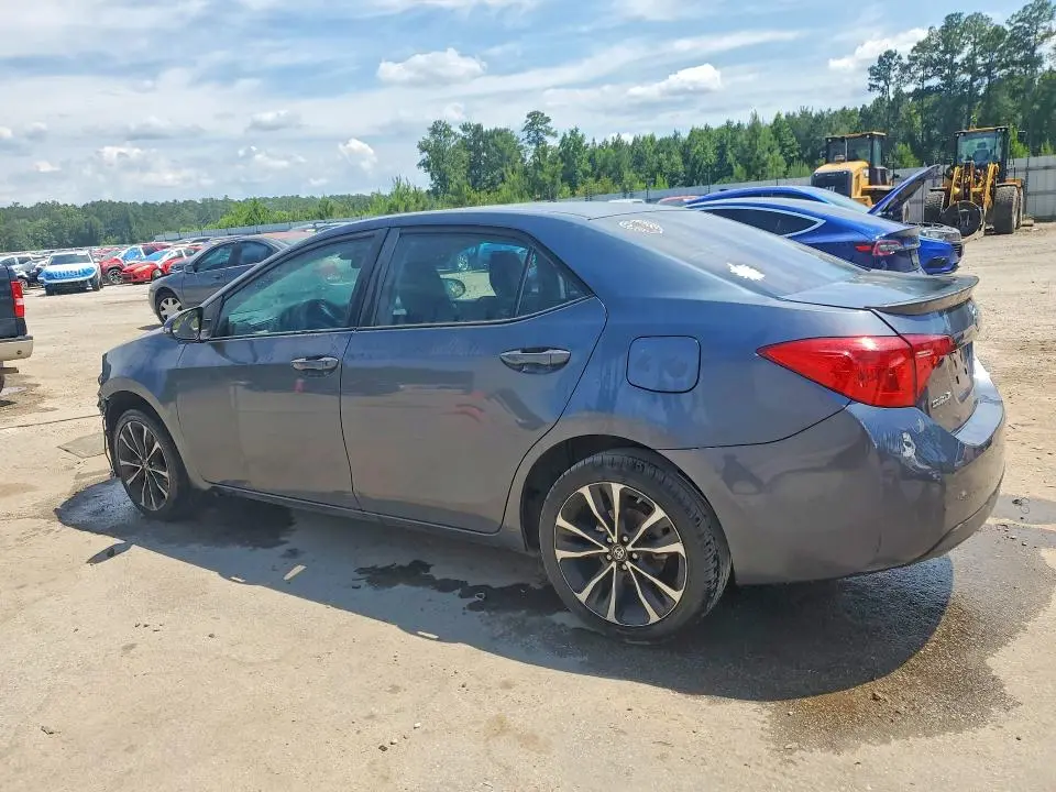 2018 TOYOTA COROLLA SE  