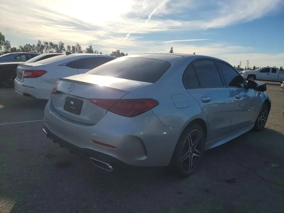 2025 MERCEDES-BENZ C 300  
