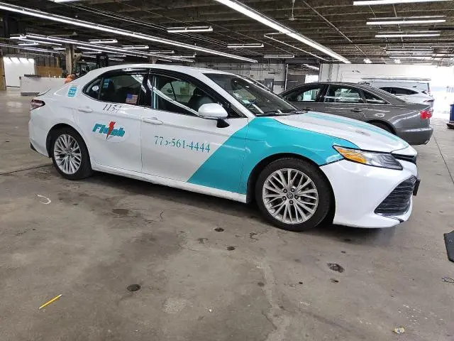 2019 TOYOTA CAMRY HYBRID  