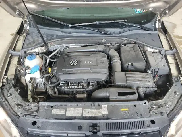 2015 VOLKSWAGEN PASSAT S  