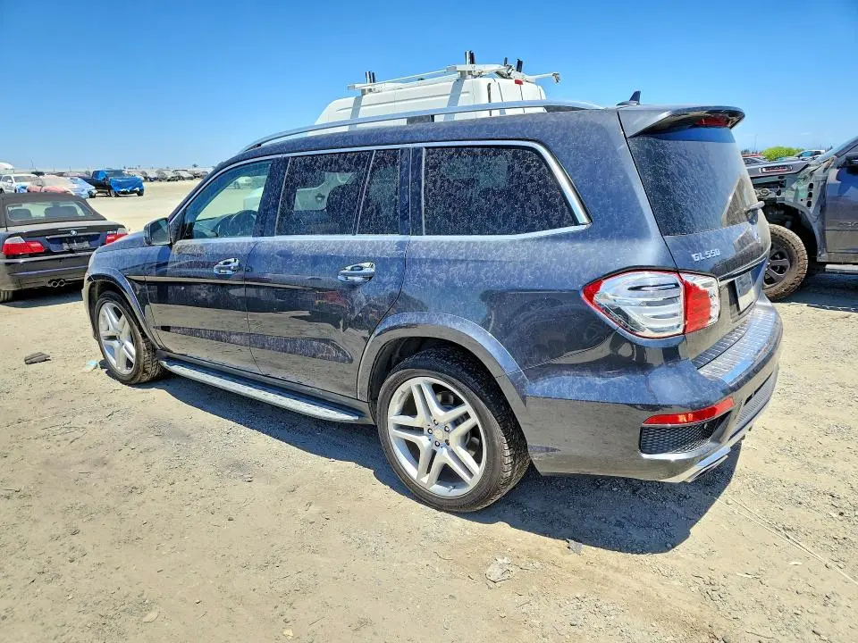 2015 MERCEDES-BENZ GL 550 4MATIC  