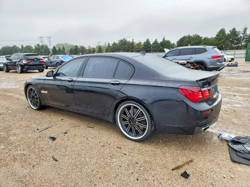 2015 BMW 750 LXI  