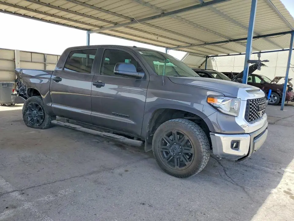 2019 TOYOTA TUNDRA CREWMAX SR5  