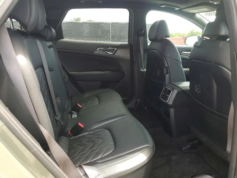 2023 KIA SPORTAGE X-LINE PRESTIGE  