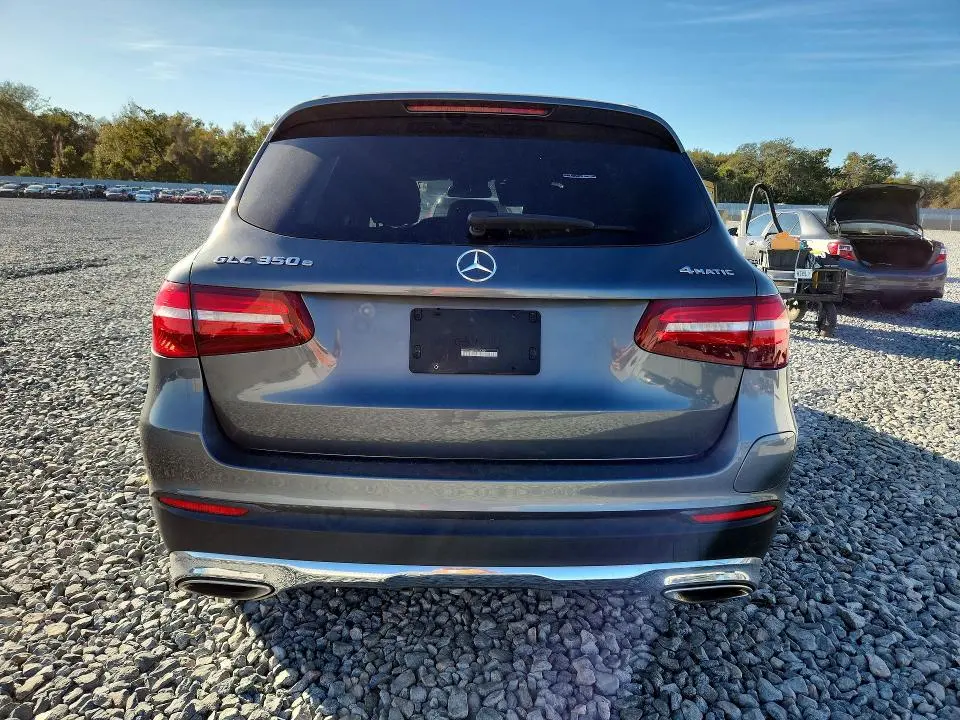 2019 MERCEDES-BENZ GLC 350E  