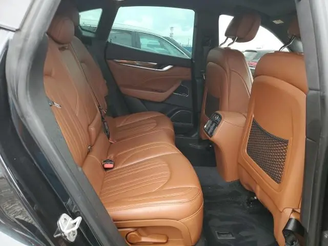 2019 MASERATI LEVANTE LUXURY  