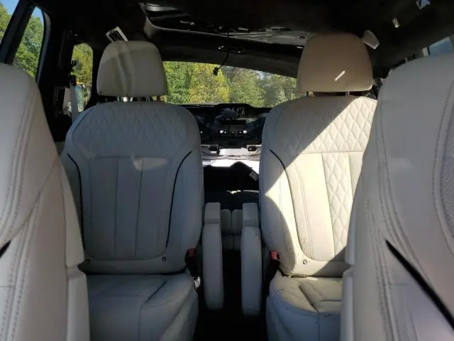 2024 BMW X7 M60I  