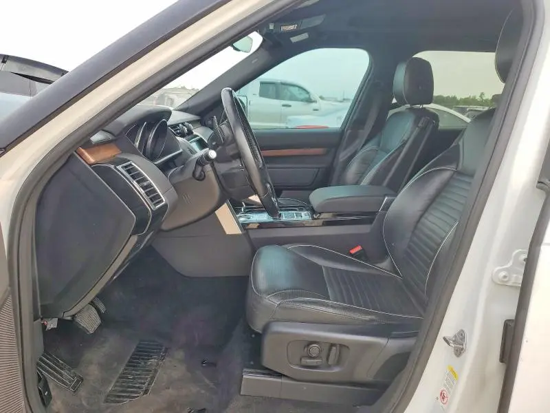 2017 LAND ROVER DISCOVERY HSE  
