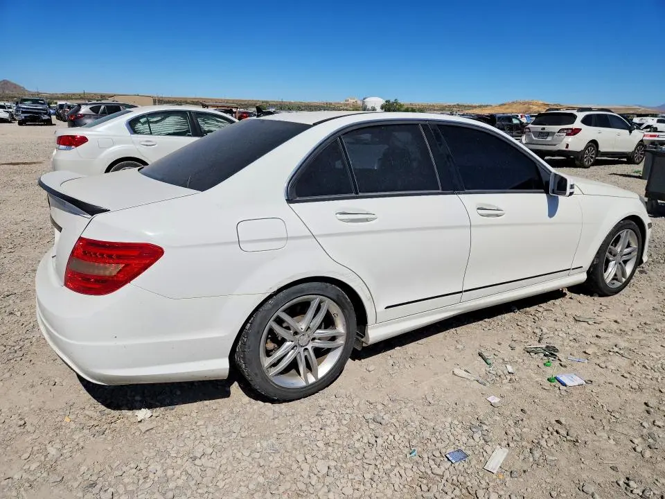 2013 MERCEDES-BENZ C 250  