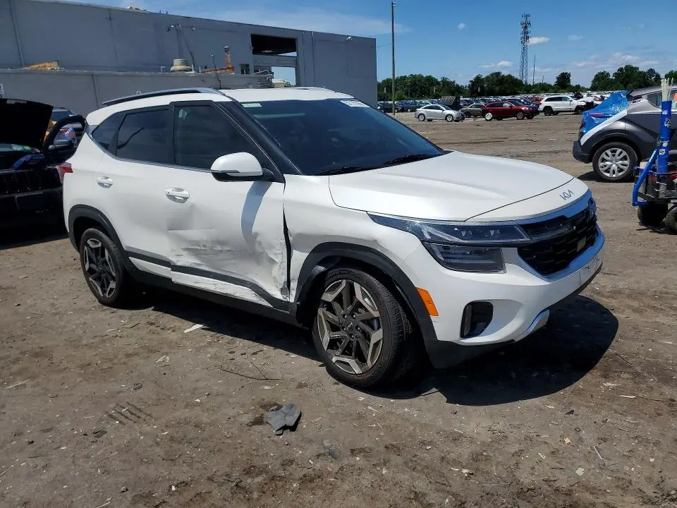 2024 KIA SELTOS SX  