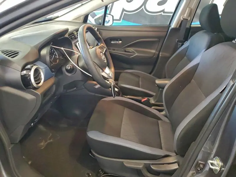 2024 NISSAN VERSA SV  