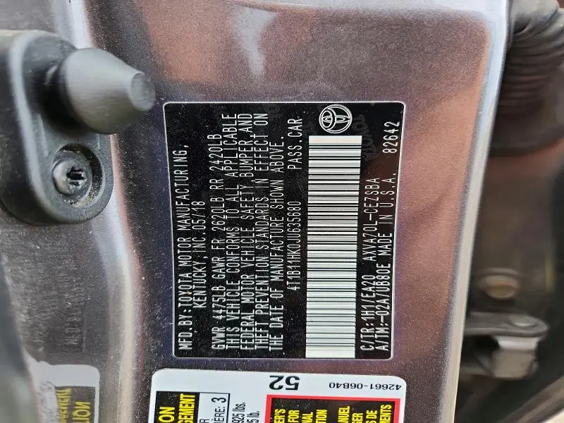 2018 TOYOTA CAMRY SE  