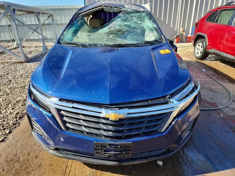 2022 CHEVROLET EQUINOX LS  