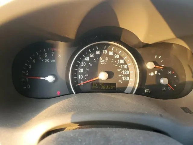 2014 KIA SEDONA LX  