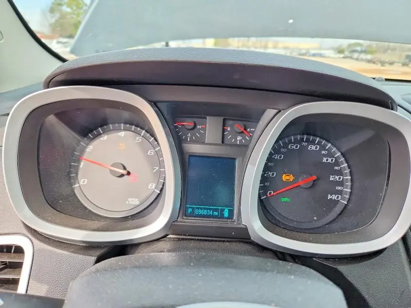 2016 CHEVROLET EQUINOX LT  