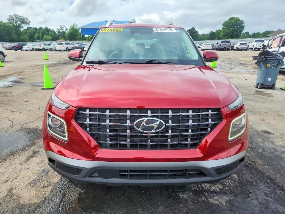 2024 HYUNDAI VENUE LIMITED  