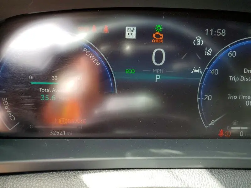 2024 TOYOTA CROWN XLE  