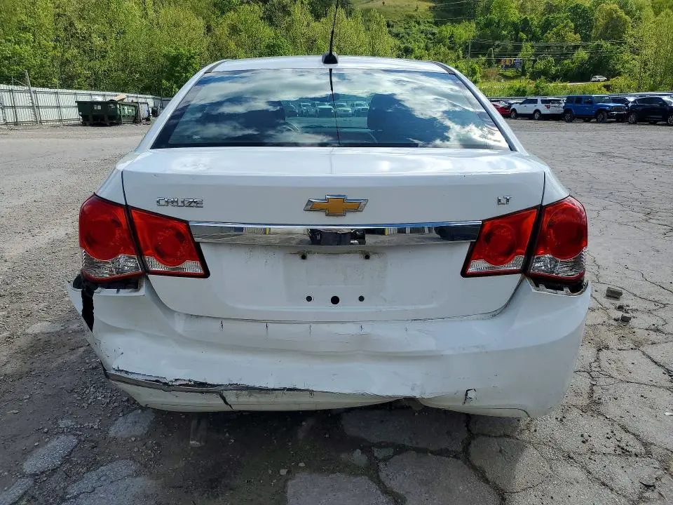 2015 CHEVROLET CRUZE LT  