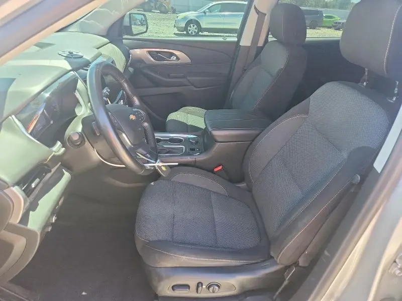 2020 CHEVROLET TRAVERSE LT  