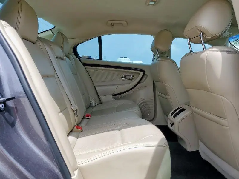 2013 FORD TAURUS LIMITED  