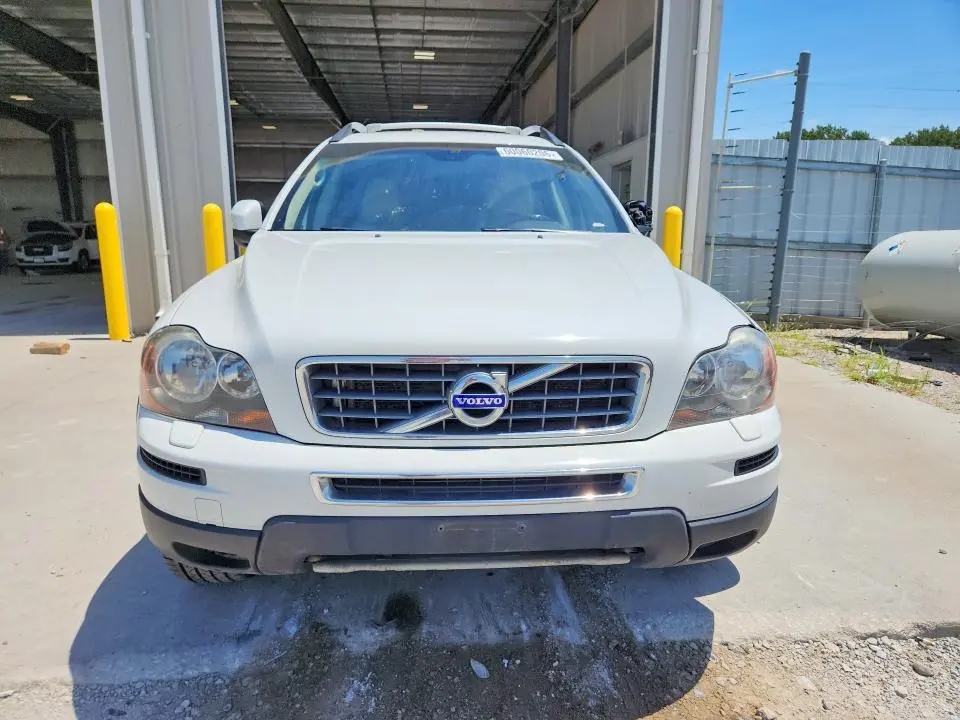 2011 VOLVO XC90 3.2  