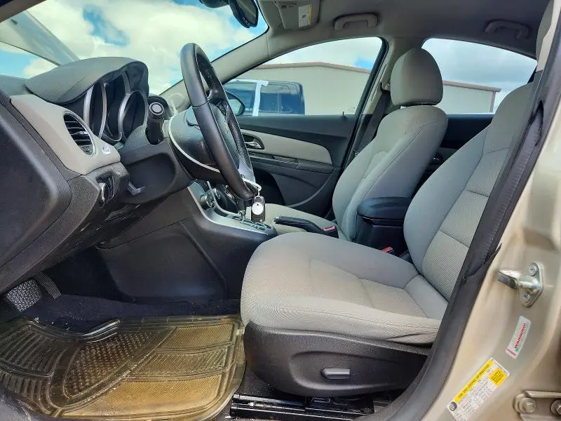 2013 CHEVROLET CRUZE LT  